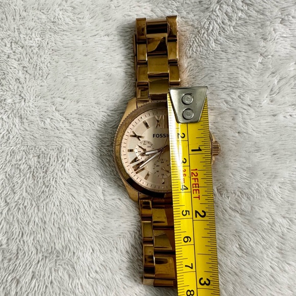 Fossil Women’s Watch- Rose Gold tint Model Number: 7417400 - Picture 8 of 9